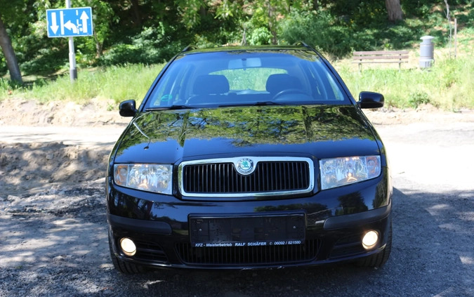 Skoda Fabia cena 9499 przebieg: 216000, rok produkcji 2006 z Borne Sulinowo małe 92